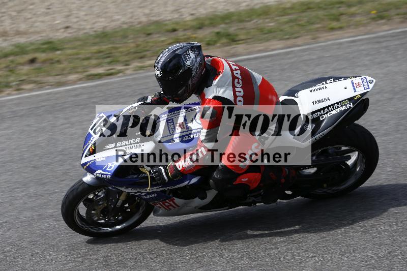 /10 20.04.2026  Pluess Moto Sport ADR/Freies Fahren/18